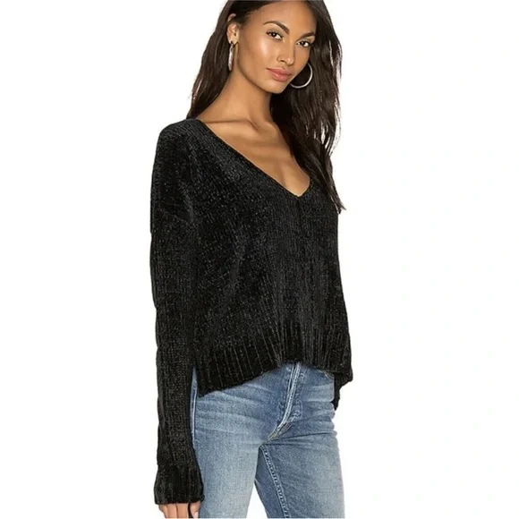 Show Me Your MuMu Hug Me Sweater in Black Chenille Size XS - Picture 1 of 5